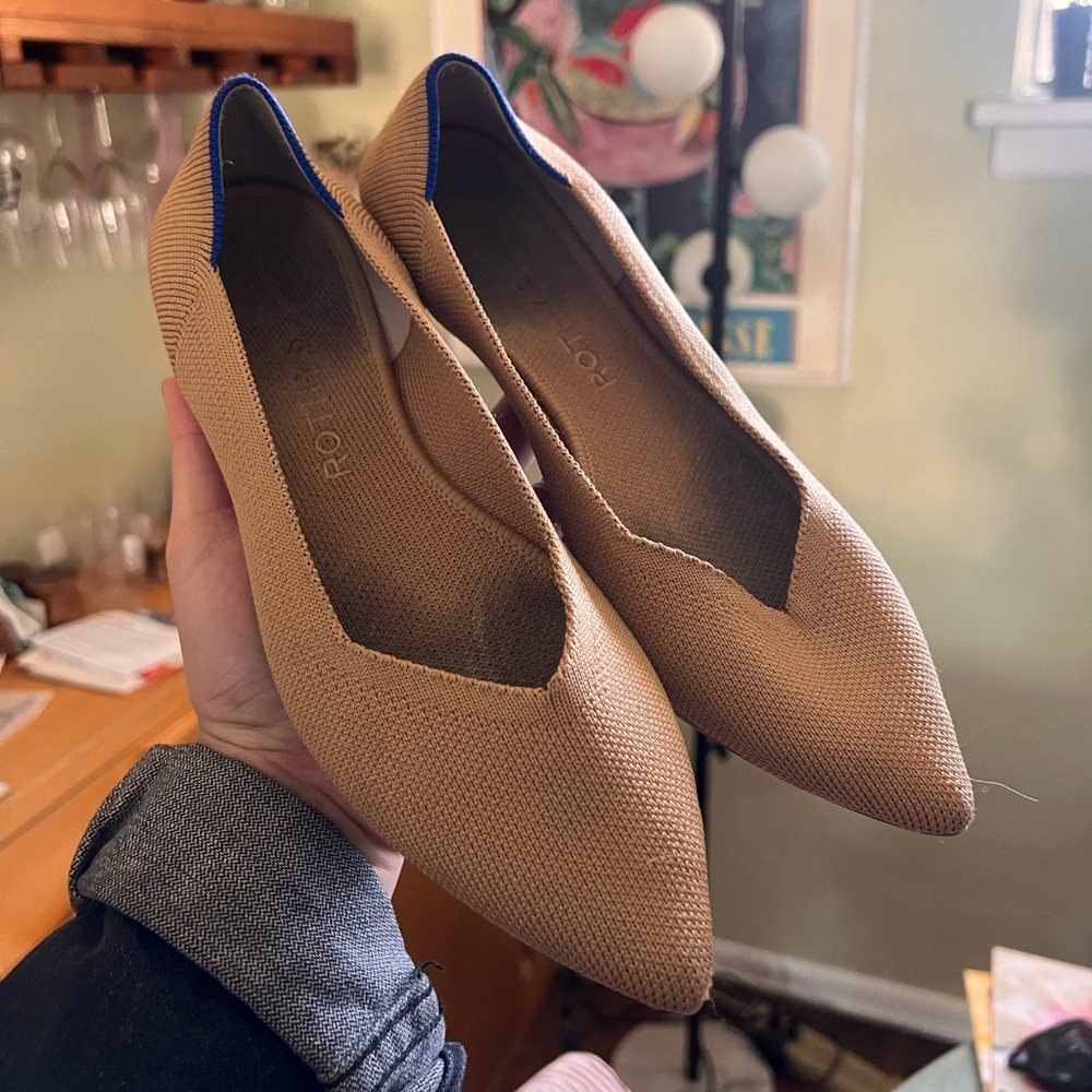 ROTHY’S pointed knit ballet flat in tan